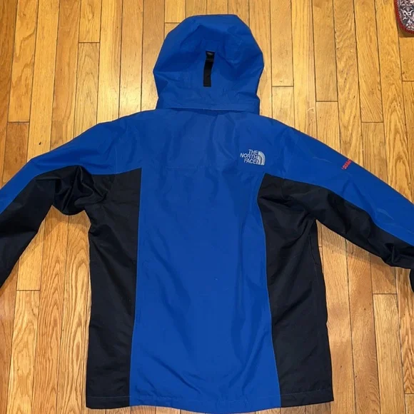 The North Face Blue & Black Men’s Raintex Winter Coat w/Removable Inner Fleece